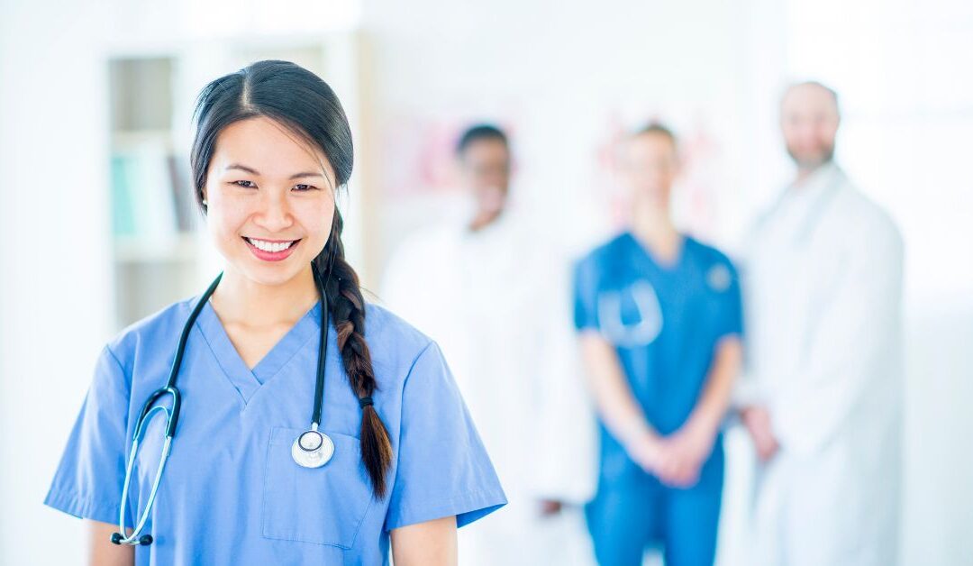 How Does a Travel Nurse Enhance The Healthcare Industry?